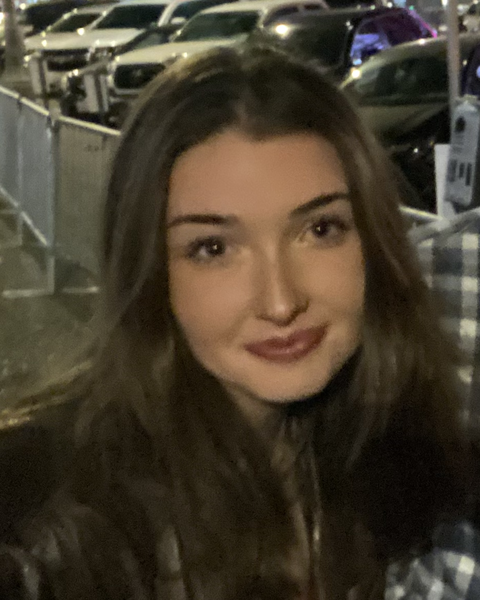 Julia headshot