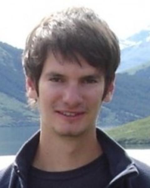 aaron.jpg